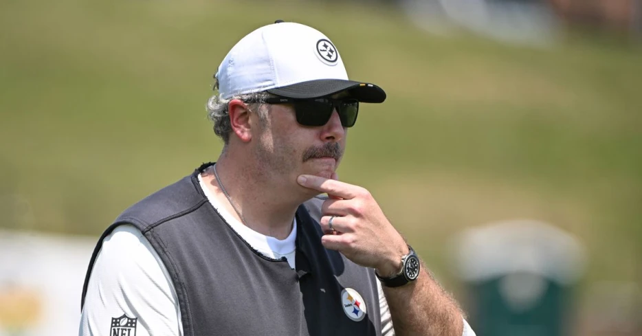 Steelers offensive struggles continue in training camp