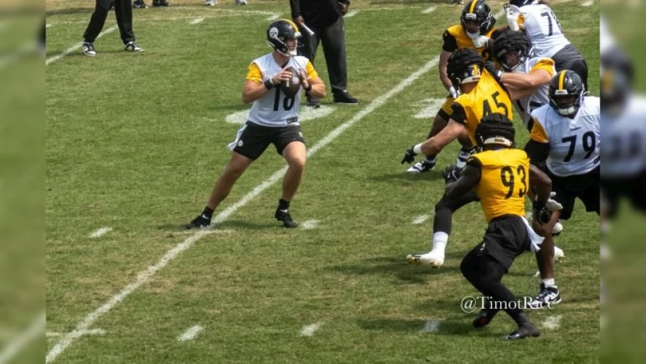 Steelers QBs Coach ‘Very Pleased’ With Will Howard’s Development