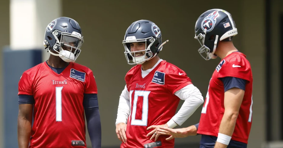 Titans happy with Brandon Allen; Will monitor other quarterbacks that become available