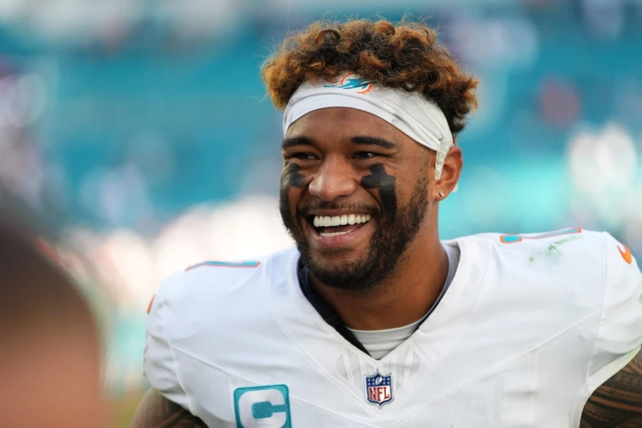 AFC Notes: Tua Tagovailoa, Zach Wilson, Quinn Ewers, Dolphins, Patriots