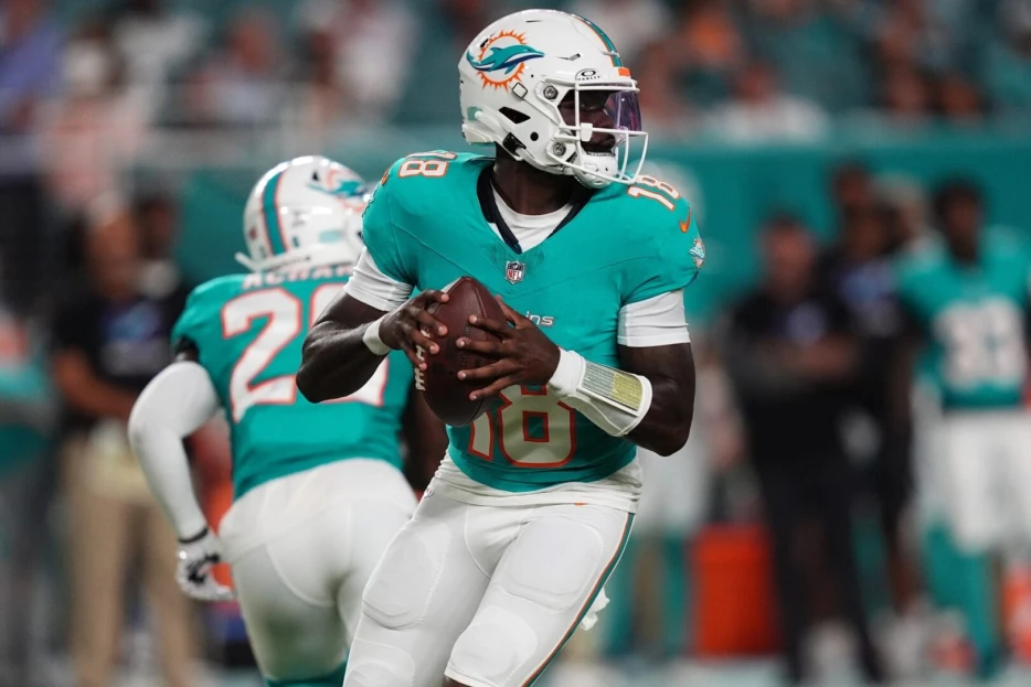 Browns Signing QB Tyler Huntley