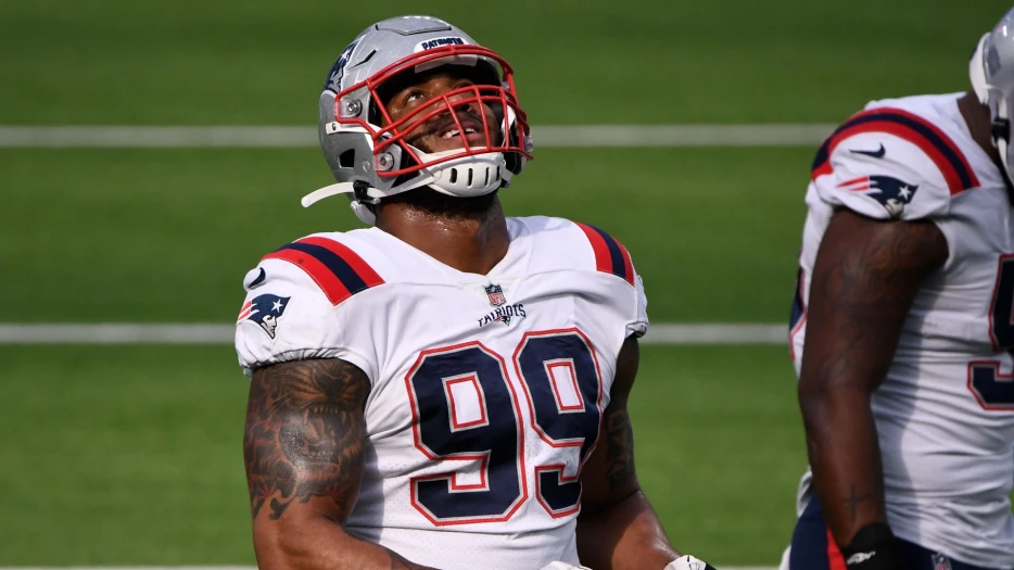 Former Patriots Defensive Tackle Carted Off At Rival’s Practice