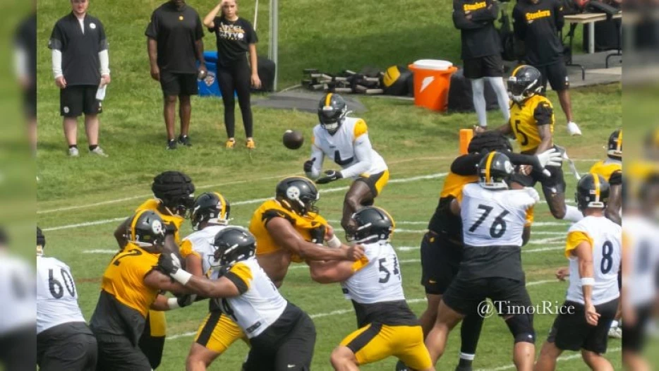 Former Rivals DK Metcalf And Jalen Ramsey ‘Shake Each Other’s Hand’ Before First 1-On-1 Rep Of Practice