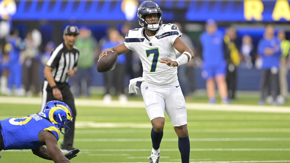 Geno Smith’s message to haters ‘sleeping’ on Raiders