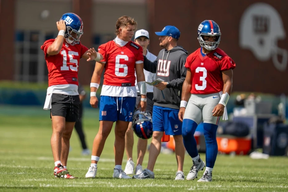 How Brian Daboll Will Handle Giants’ Quarterback Rotation This Preseason