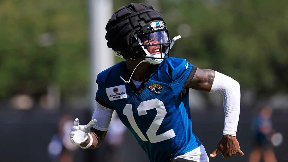 Jaguars’ Travis Hunter sends defiant message on thriving on both sides of ball in NFL