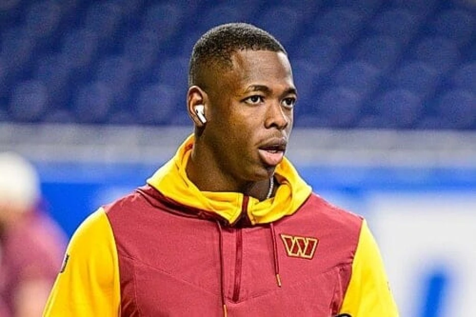 Pittsburgh Steelers Work Out Physical Defensive Back