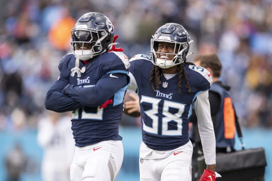 Raiders Try Out Three Defensive Backs Including Terrell Edumunds