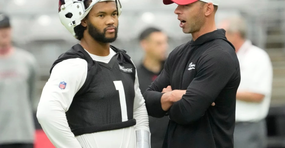Arizona Cardinals to play starters in first preseason game