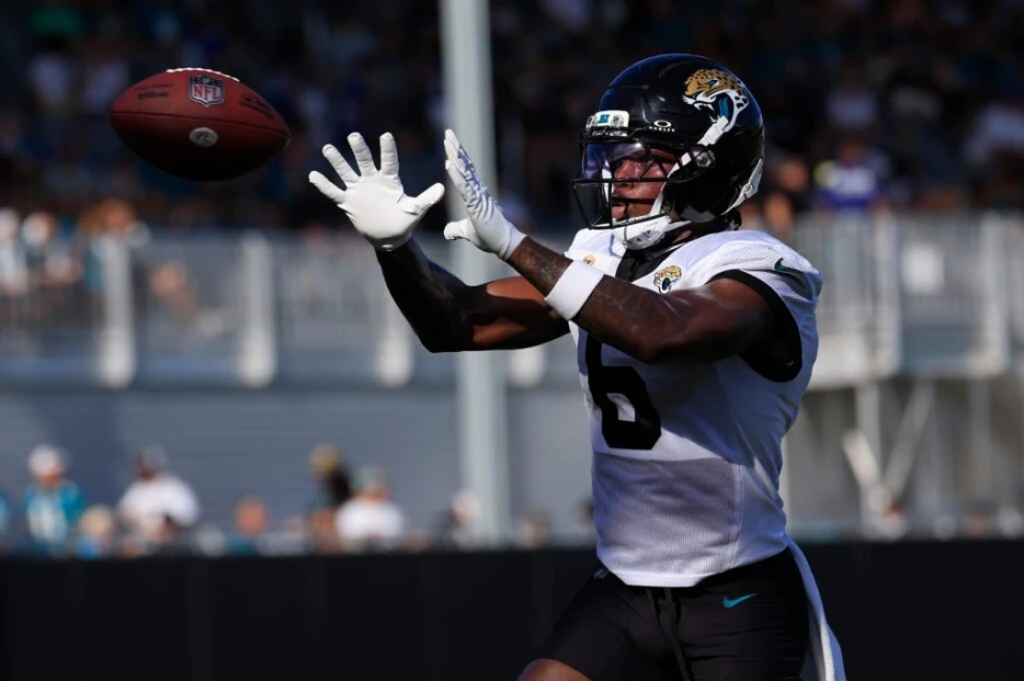 DB Rumors: Savage, Jaguars, Horn, Steelers, Sutton, Lions, Texans, Patriots