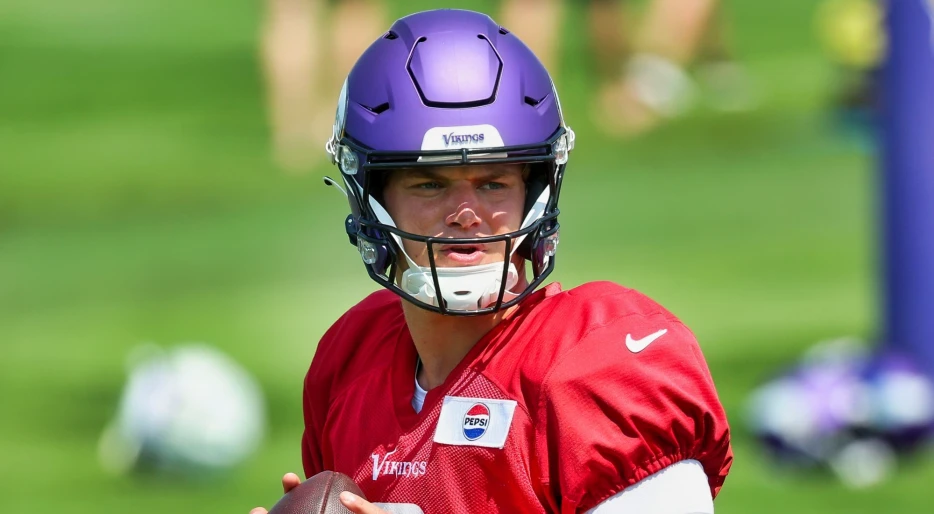 NFL Insiders Accuse The Minnesota Vikings Of Blatantly Lying About Quarterback JJ McCarthy
