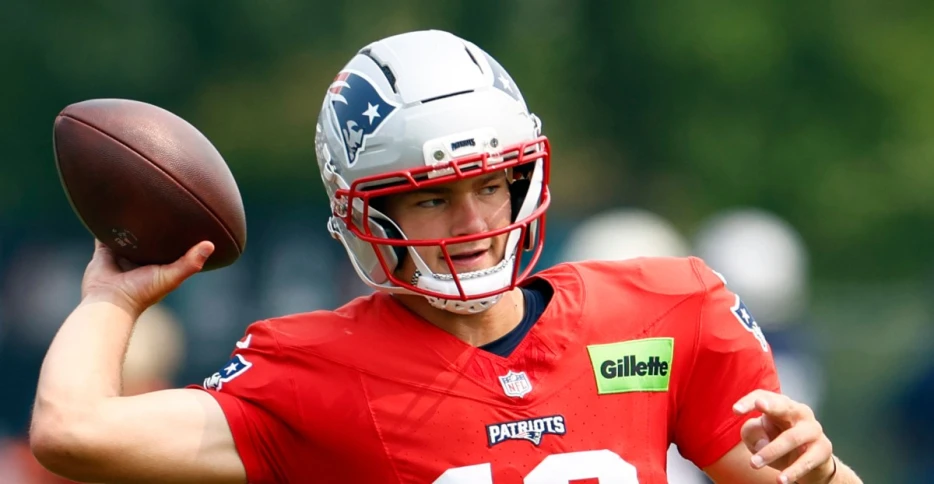 Patriots Training Camp Notebook 8/6: Drake Maye lights up Commanders in joint practice