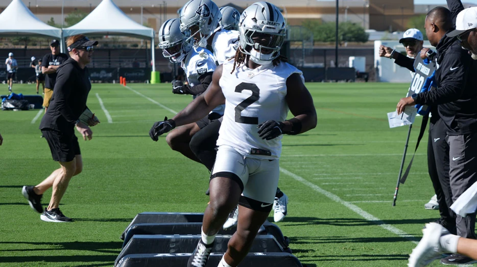 Raiders rumors: How Ashton Jeanty is ‘turning heads’ at training camp