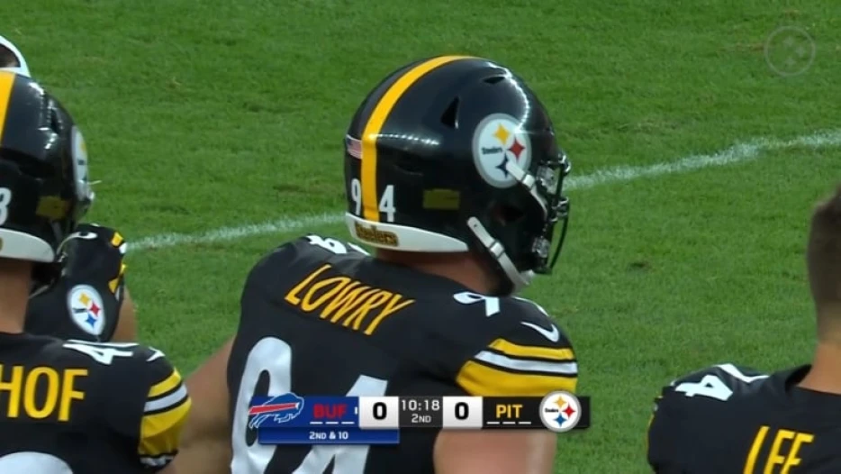 Steelers’ DL Dean Lowry Reveals He Suffered Torn ACL