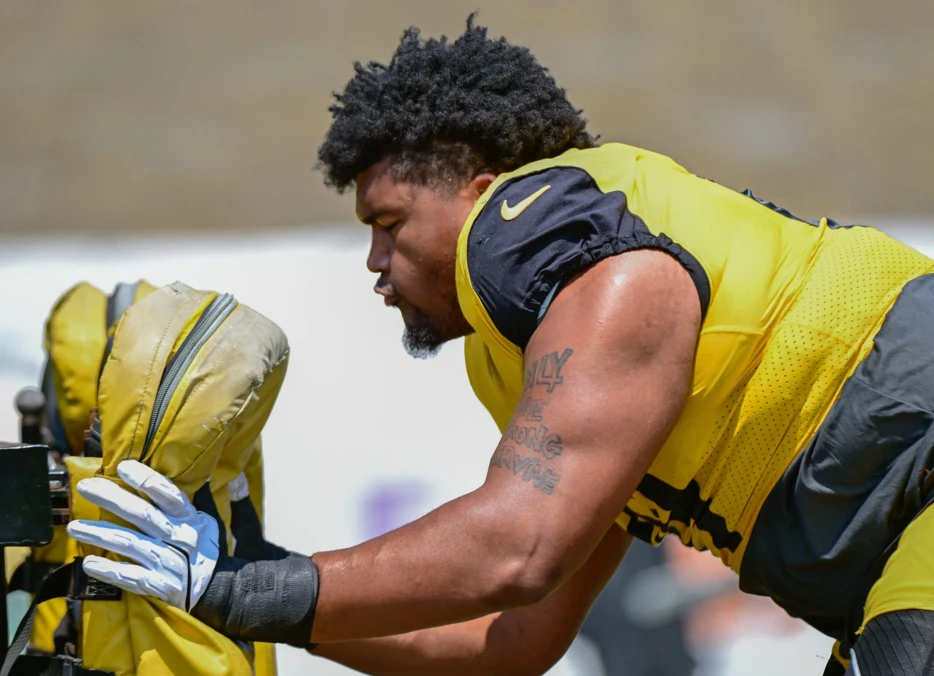 Steelers First-Round Pick Derrick Harmon Misses Practice with Injury
