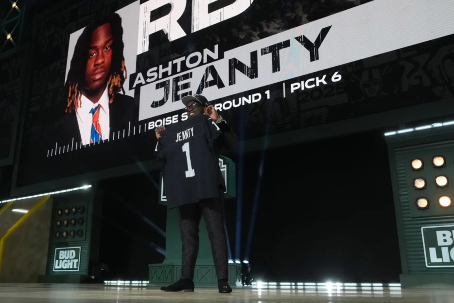 Top 2025 NFL Rookie of the Year Candidates: Ashton Jeanty, Abdul Carter, Who Else?