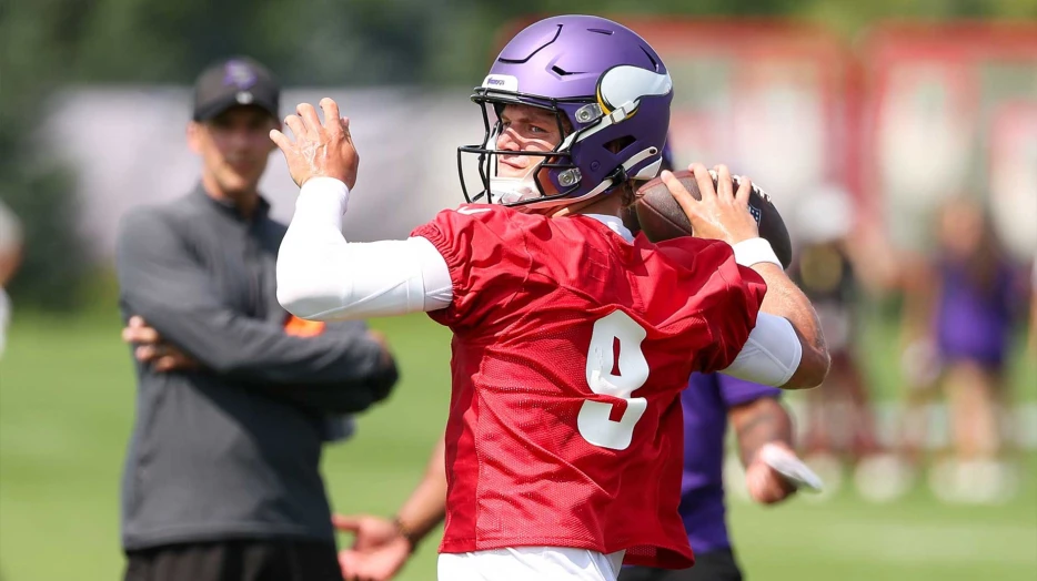 Vikings’ JJ McCarthy dealt tough truth by NFL Insider after Jordan Addison suspension