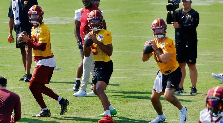 Washington Commanders Hit With Serious Injury Scare At Quarterback Ahead Of First Preseason Clash