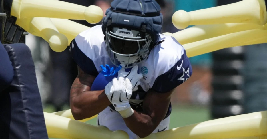 Cowboys injury news: Rookie RB Jaydon Blue leaves practice with issue