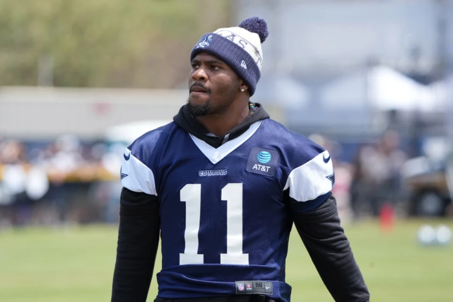 How Micah Parsons Handcuffed Himself By Reporting to Cowboys Training Camp