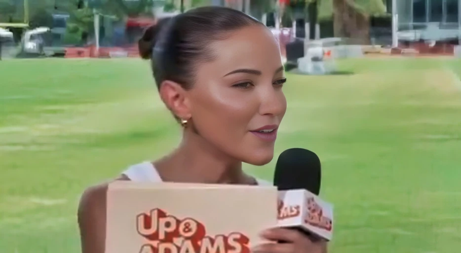Kay Adams Has The Internet In Stitches As She Looked Like “The Pet Ant Of An Ant” During Her Interview Beside Gigantic NFL Superstar