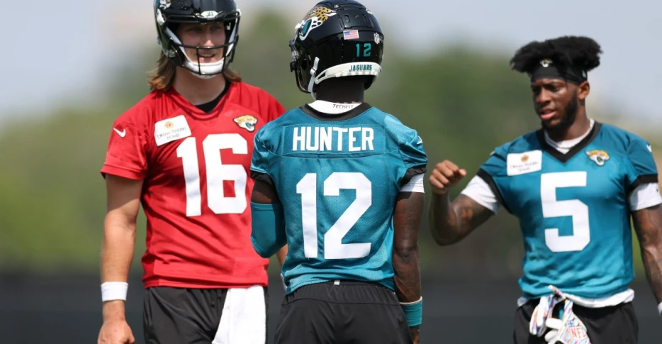 No Holding Back: Jaguars to Play Starters vs the Steelers