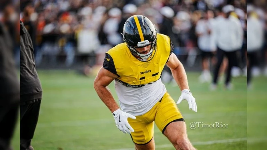 Payton Wilson Displays Leadership, Communication In ‘Very Natural Way,’ Tomlin Says