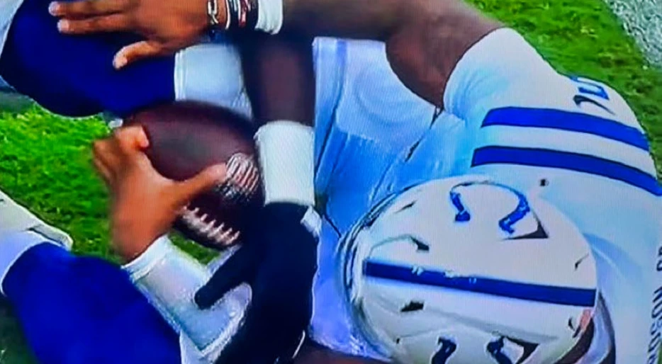 Gruesome New Photos Show Colts QB Anthony Richardson’s Finger Bent In The Wrong Direction After Getting Rocked &amp; Suffering Scary Injury vs. Ravens