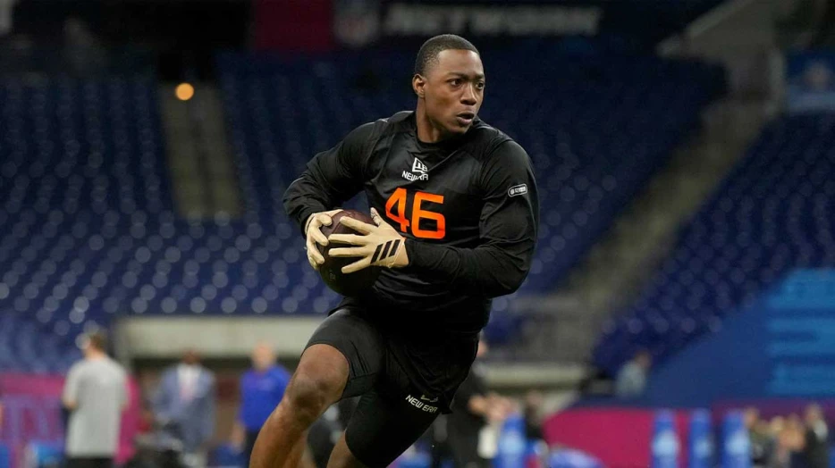 Ravens rookie from Colorado shows flashes of Deion Sanders with electric punt return TD
