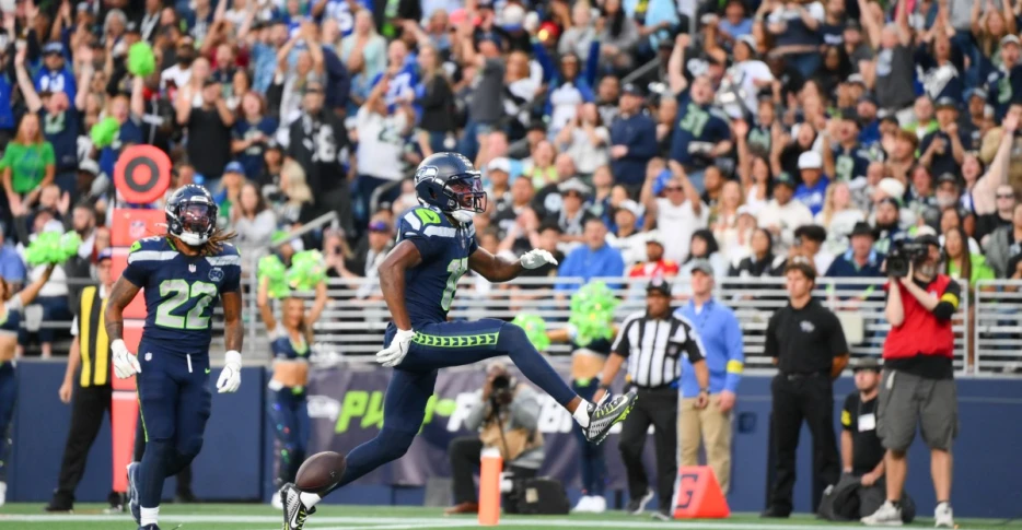 Seahawks-Raiders score: Seahawks deny Pete Carroll a walk-off win in 23-23 tie