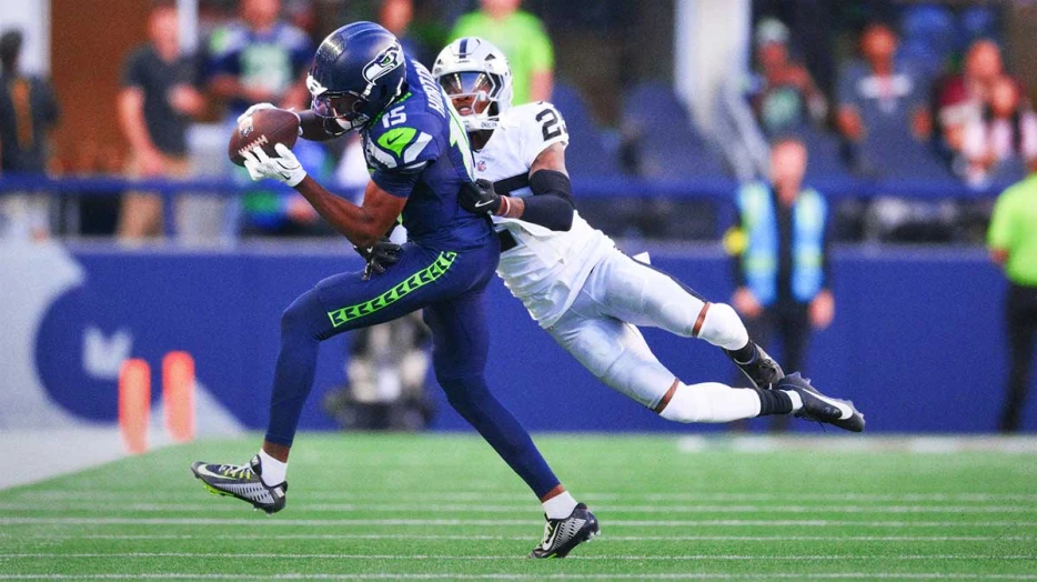 Seahawks rookie makes case to rise depth chart with big preseason debut