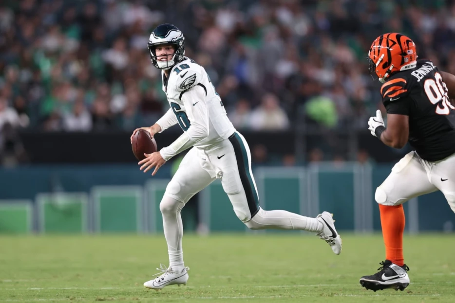 Tanner McKee Balls Out, Darius Cooper Shines and Other Takeaways From Eagles Preseason Win