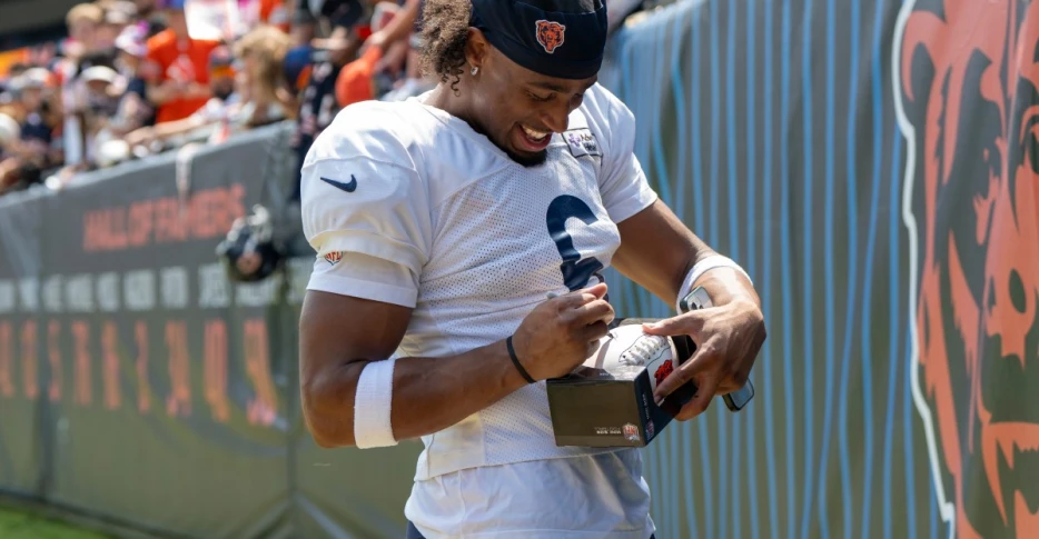 The Bear’s Den, August 8, 2025