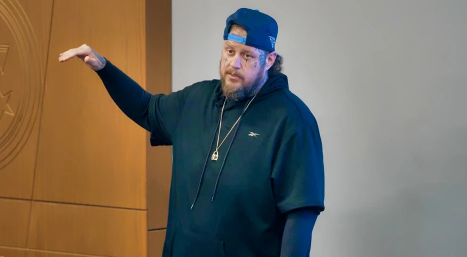 The Tennessee Titans Just Might Win The Super Bowl After Jelly Roll Gave Them One Of The Most Inspiring Speeches Ever