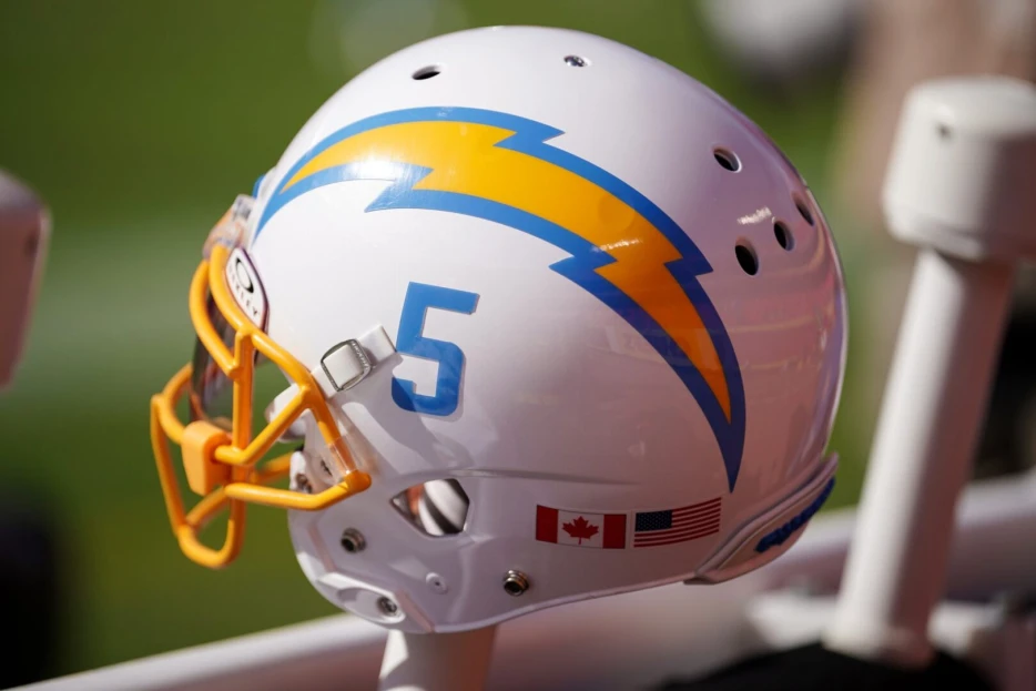 Chargers Signing OT David Sharpe