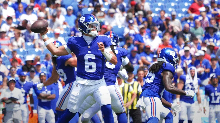 Giants GM praises Jaxson Dart, Abdul Carter after preseason debuts