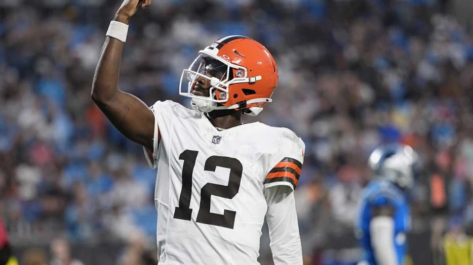 LeBron James shows love to Browns’ Shedeur Sanders ‘Keep going UP!’