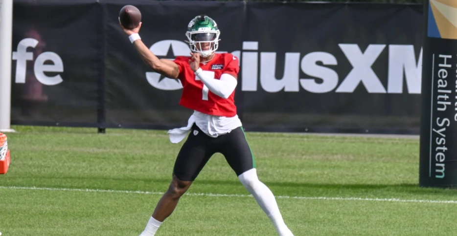 Why Justin Fields’ play in preseason doesn’t matter