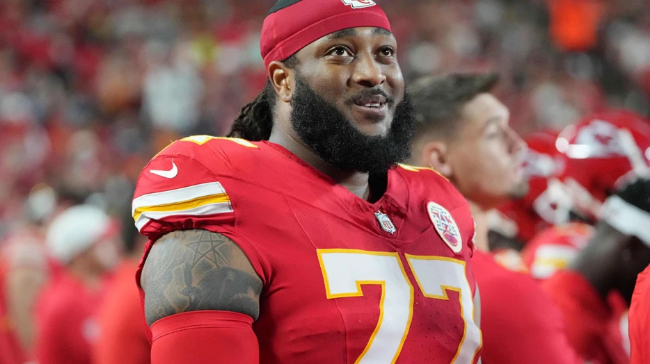 Commanders lose 2-time Super Bowl champion to torn ACL