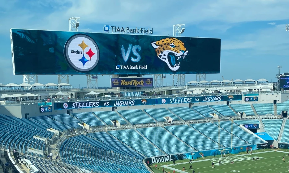 WATCH: Jaguars Kicker Makes 70-Yard Field Goal vs. Steelers