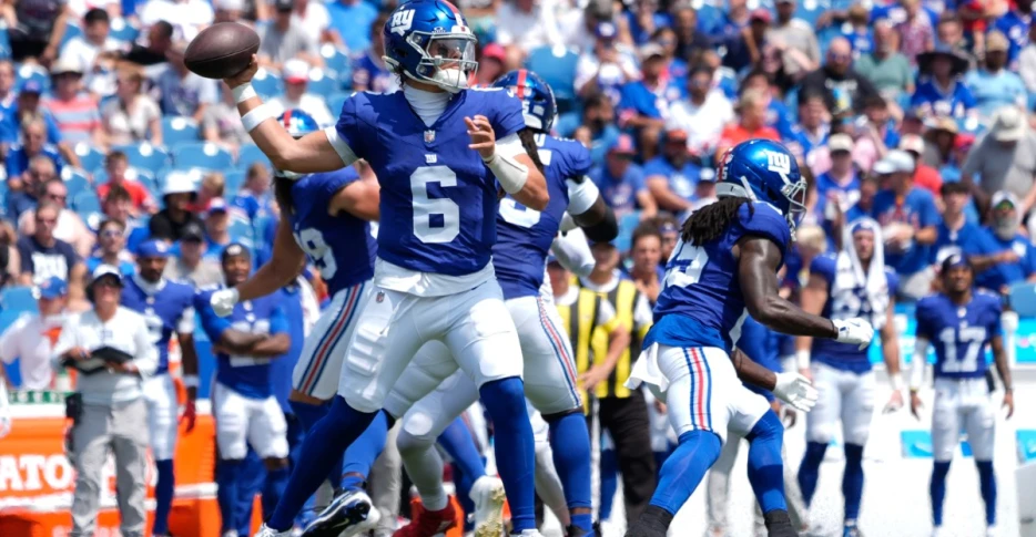 Another look at Jaxon Dart’s TD vs. Buffalo Bills