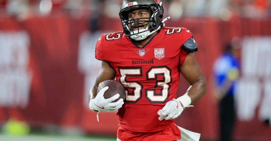 Buccaneers rookie linebacker only player with a sack and interception after Week 1 of the preseason