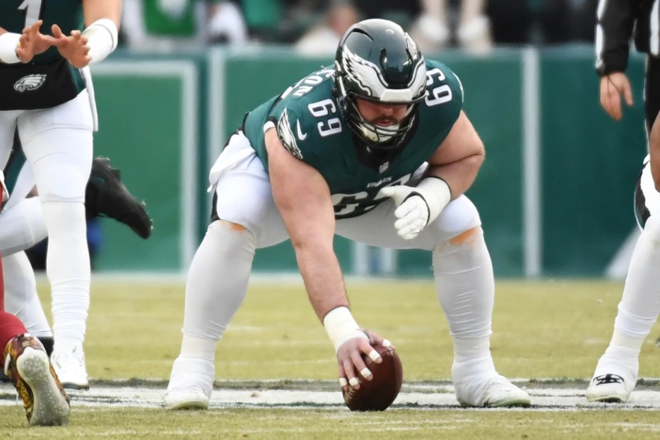 Eagles G Landon Dickerson Has Meniscus Injury