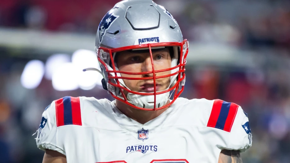Former Patriots First-Round Pick’s Roster Hopes Continue To Fade