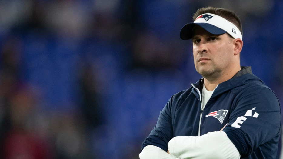 How Josh McDaniels Responded To Patriots Potentially Running ‘Tush Push’