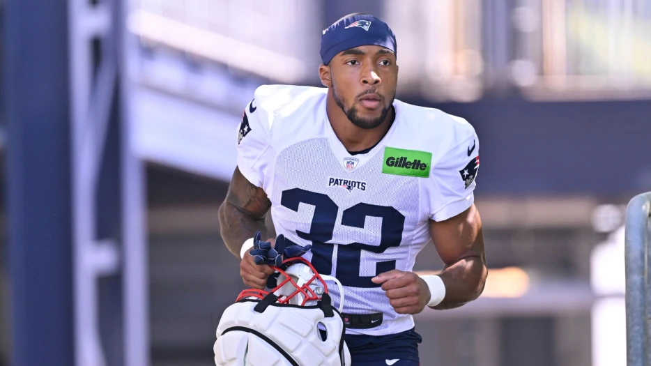 NFL Writer Makes Bold TreVeyon Henderson Prediction