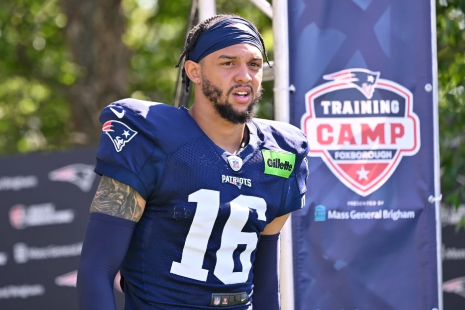 Patriots replace one undrafted free agent with another on Sunday