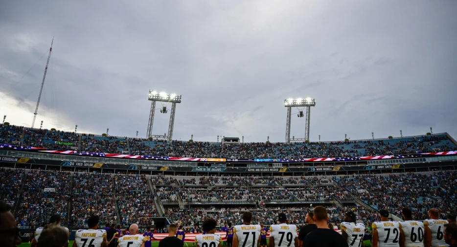 Steelers Starting Offensive Tackles Had a Notable Performance Against Jaguars Pass Rush