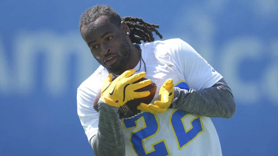 Chargers’ Greg Roman reveals Week 1 plan if Najee Harris is unavailable