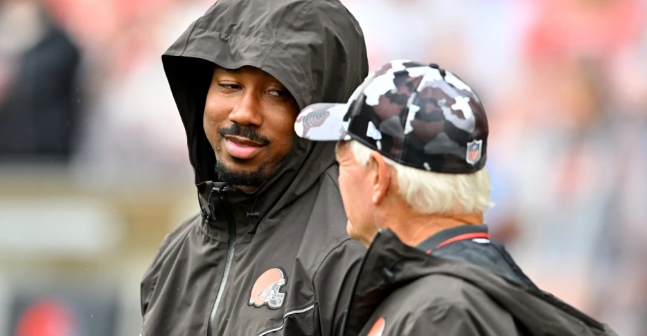 Daily Dawg Chow 8/12: Browns news, Myles Garrett in a hurry to win 2nd Defensive MVP…and also generally. More